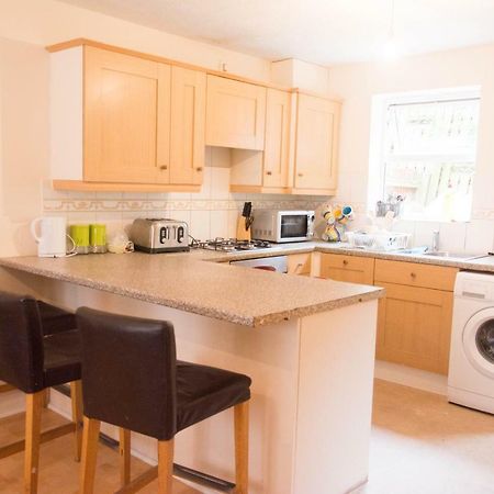 Sweet Guest House Chatham Чатъм Екстериор снимка