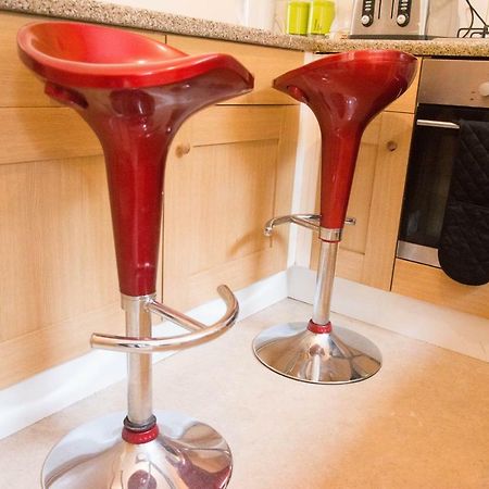 Sweet Guest House Chatham Чатъм Екстериор снимка