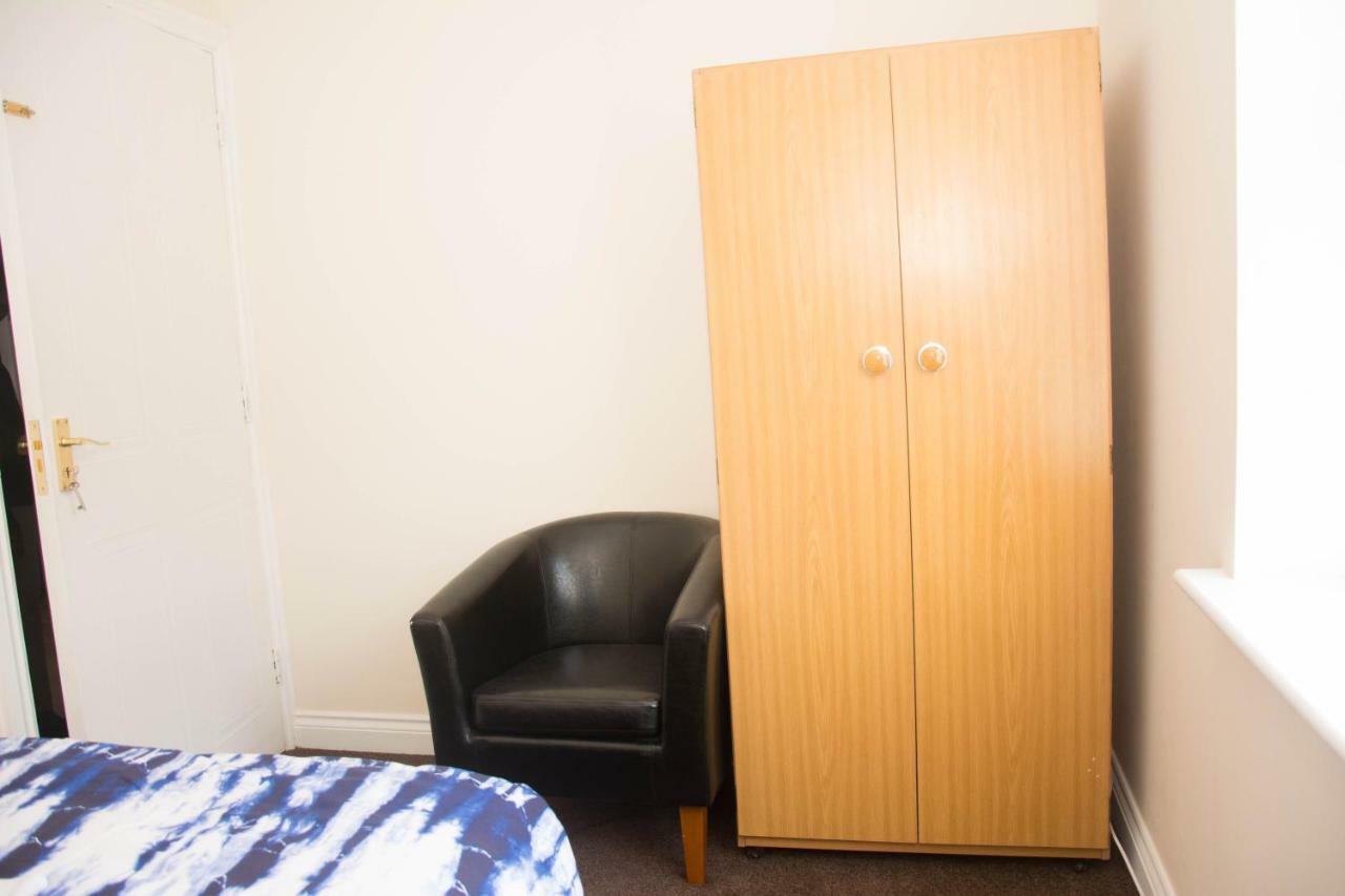 Sweet Guest House Chatham Чатъм Екстериор снимка