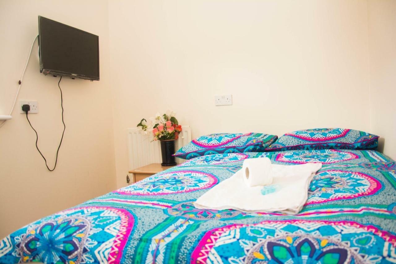 Sweet Guest House Chatham Чатъм Екстериор снимка